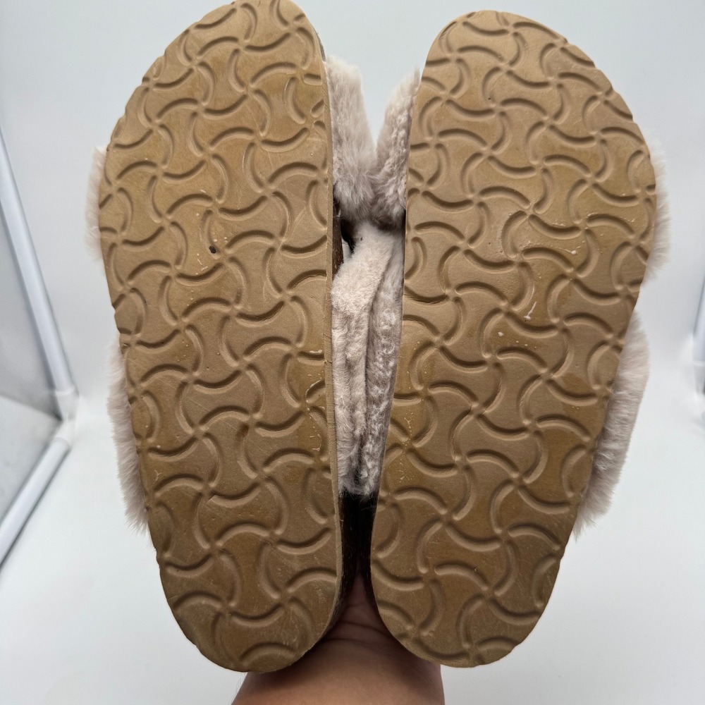 Garnet Hill Womens Faux Fur Crisscross Slide Sandals Taupe Made in Italy Size 9 - Picture 5 of 6